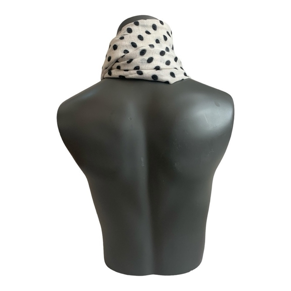 Women Scarf White Black Polka Dot Print Wrap Summer Oblong Cover Up Pareo Shawl - Picture 3 of 4